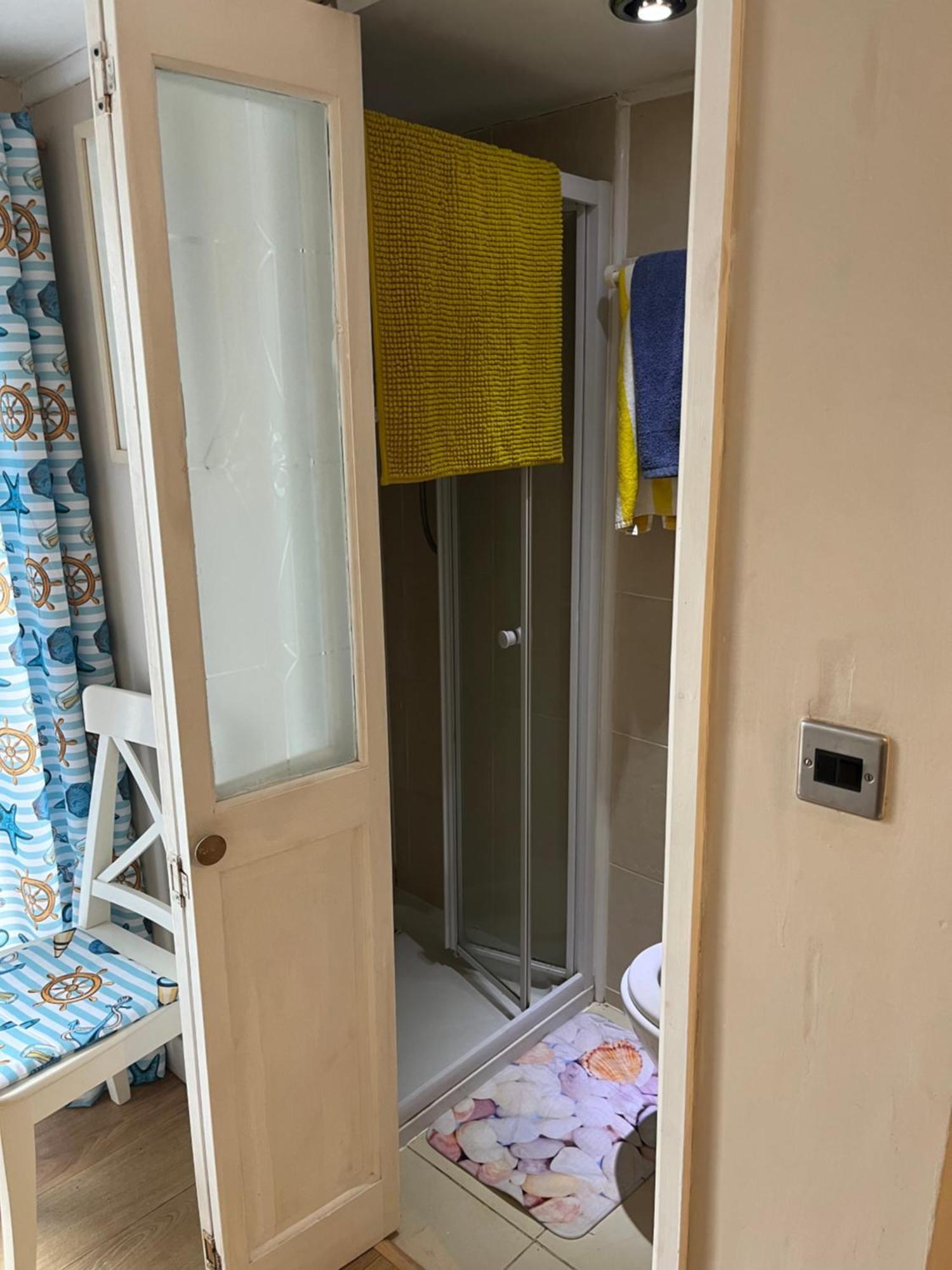 Cove Cott Guest Accommodation Warsash Екстериор снимка